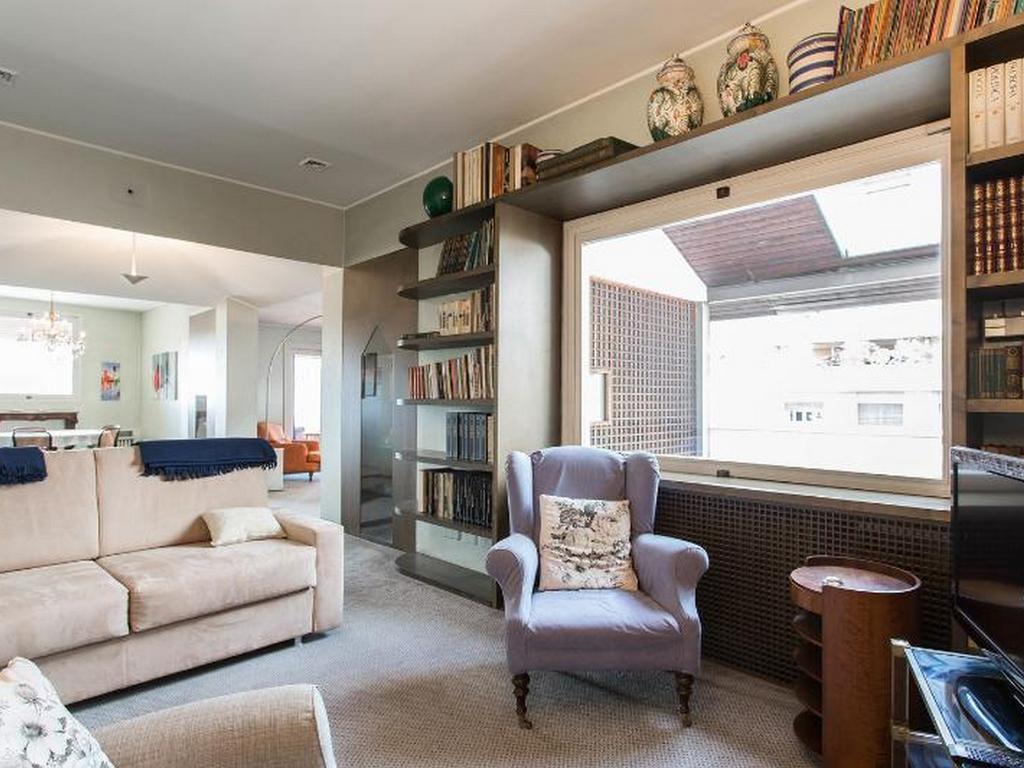 Roomy Apartment Duomo & San Babila Milan Exterior photo