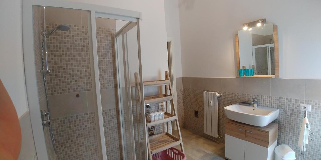 Roomy Apartment Duomo & San Babila Milan Exterior photo